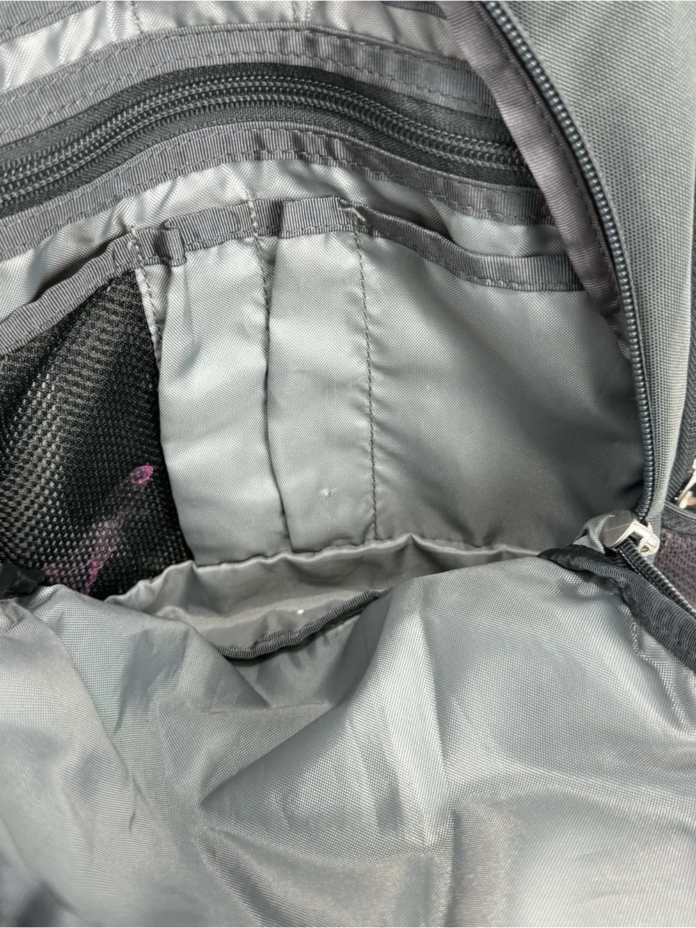 The North Face Jester Backpack Mint/Black Zip External Pockets